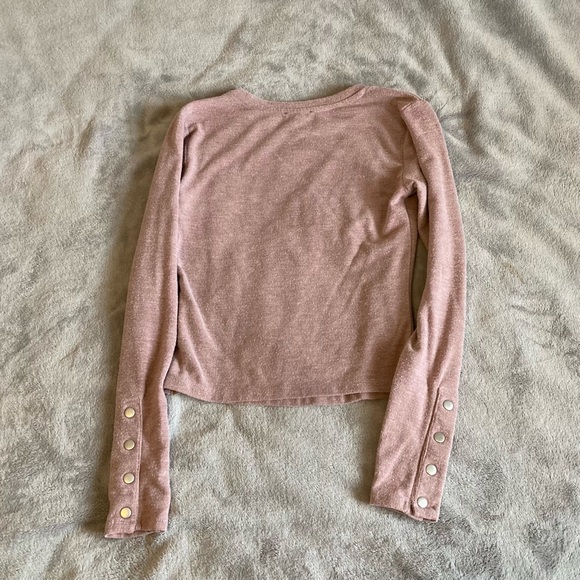 Dynamite light pink longsleeve top size XS - Picture 2 of 3